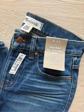 Madewell Women's Mid-Rise '90s Straight Jeans in Dark Blue Denim